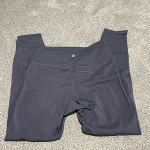 Lululemon leggings size 6